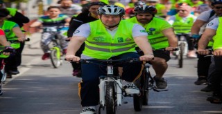 Yeşilay İzmir’den, sağlık için bisiklet turu