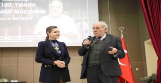 DEÜ'lüler İstiklal Savaşı'nı Ortaylı'dan dinledi