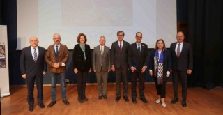 Smyrna’dan Nysa’ya Kentleşme ve Mimari Konuşuldu