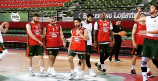 Pınar Karşıyaka, İsrail'de galibiyet arıyor