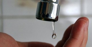 Bostanlı'da su isyanı...