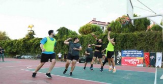 Genç sporcular Zafer Turnuvası’nda bu kez basketbol için yarıştı
