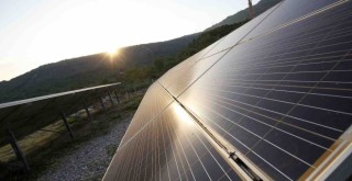 Karşıyaka gücünü güneşten alıyor