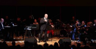 Fatih Erkoç'tan ''Memleket Şarkıları'' konseri