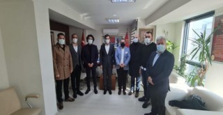 İZVAK Dinamik Grup'tan CHP ve Ak Parti'ye ziyaret