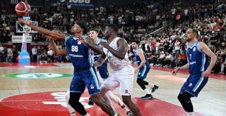 Pınar Karşıyaka'ya Türk Telekom freni