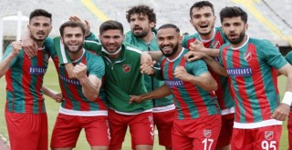 Karşıyaka'yı Hakan Kuş sırtlıyor