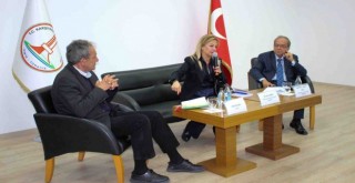 Karşıyaka'da Adalet ve Demokrasi Haftası söyleşisi