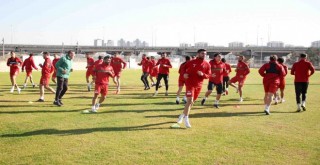 Karşıyaka, 1922 Konyaspor maçı hazırlıklarına başladı