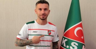 KSK, Adem'i affetse de oynatamayacak