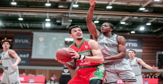 Pınar Karşıyaka yenildi, turu geçti...