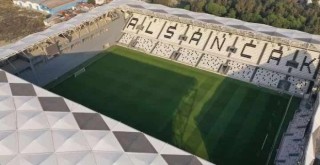 Karşıyaka yönetimi deplasman tribünü bilet fiyatını değiştirdi