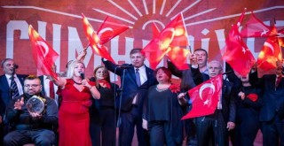 ''Bayramları kutlamak en çok bu şehre yakışır''