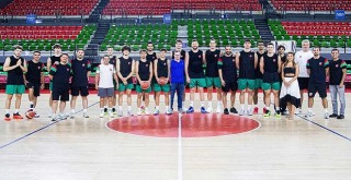 Karşıyaka basketbol takımı ilk çalışmasını yaptı
