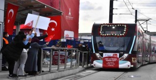 Çiğli Tramvayı hizmette...