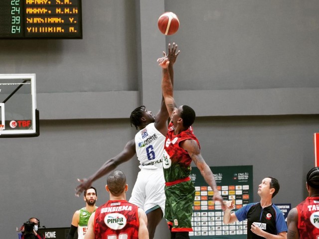 Lokman Hekim Fethiye Belediyespor-Pınar Karşıyaka özet görüntüler