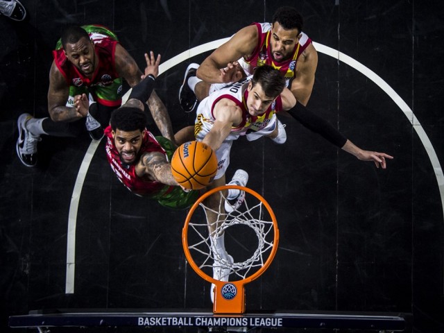 Casademont Zaragoza-Pınar Karşıyaka özet görüntüler