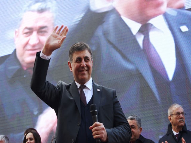 CHP Karşıyaka Belediye Başkan Adayı Dr. Cemil Tugay