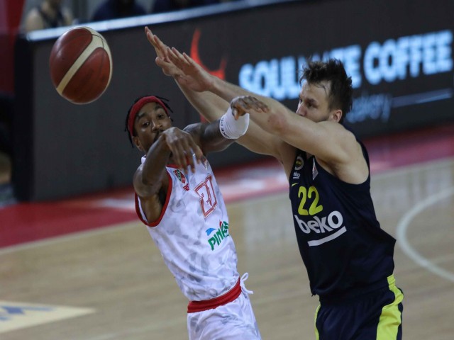 Pınar Karşıyaka-Fenerbahçe Beko Play-Off yarı final 3.maç